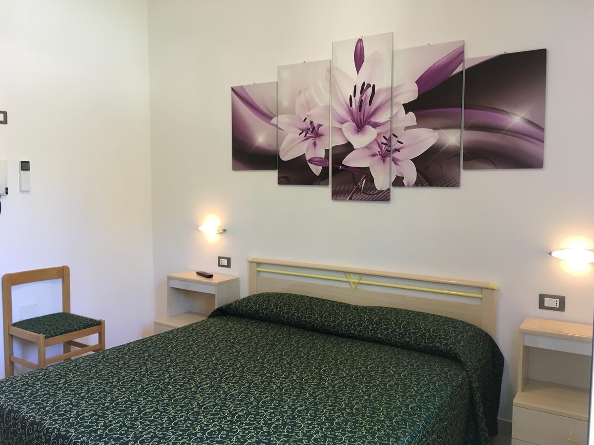 Hotel Barbarossa ปอร์โตอัซซูร์โร ภายนอก รูปภาพ