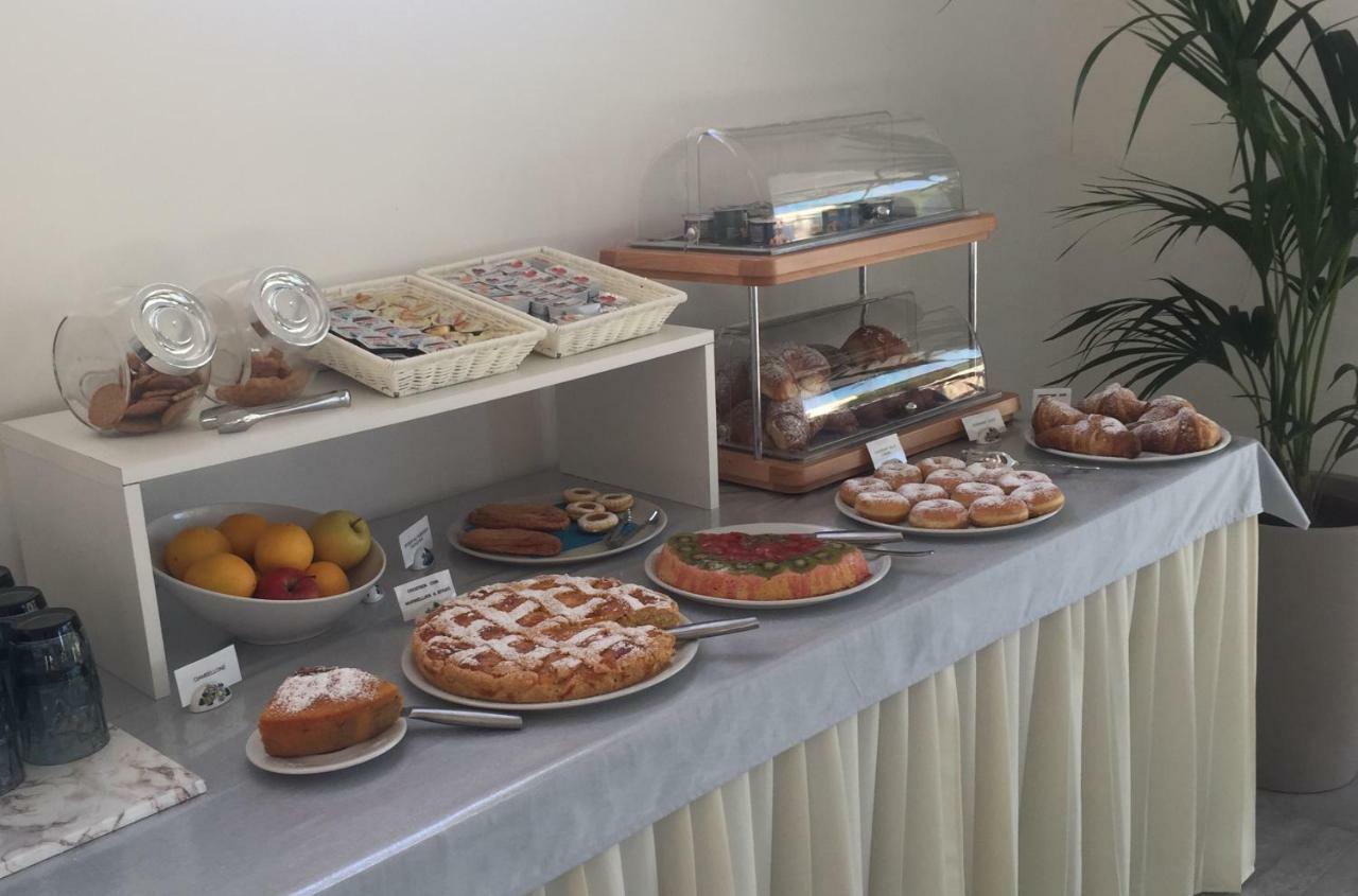 Hotel Barbarossa ปอร์โตอัซซูร์โร ภายนอก รูปภาพ